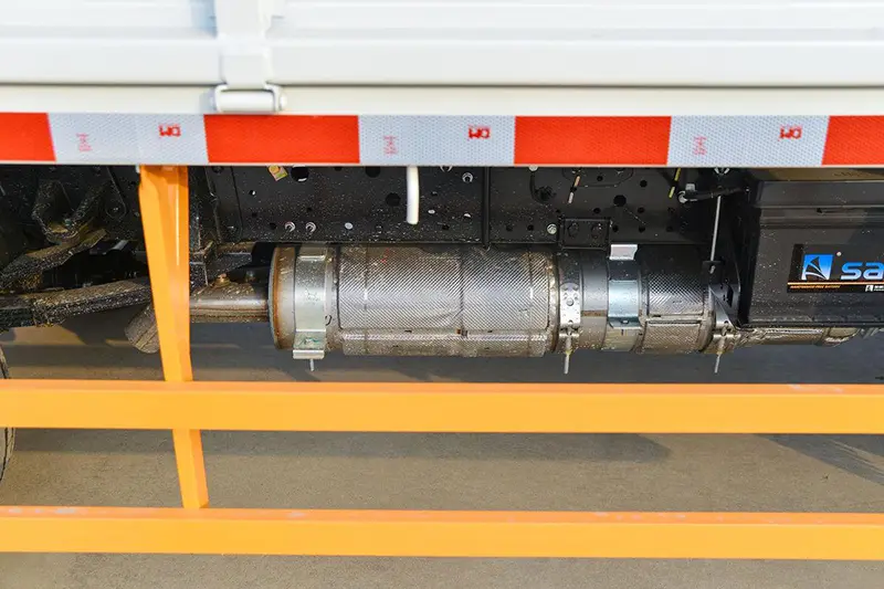 Flatbed Truck with Side Boards