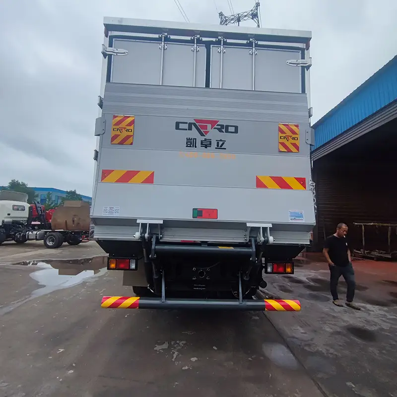 Fruit and Vegetable Refrigerated Truck