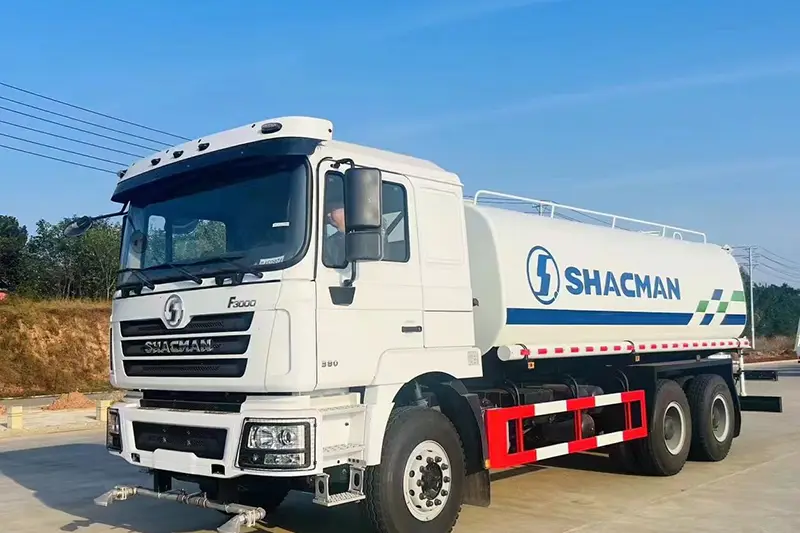 Víztartályos teherautó